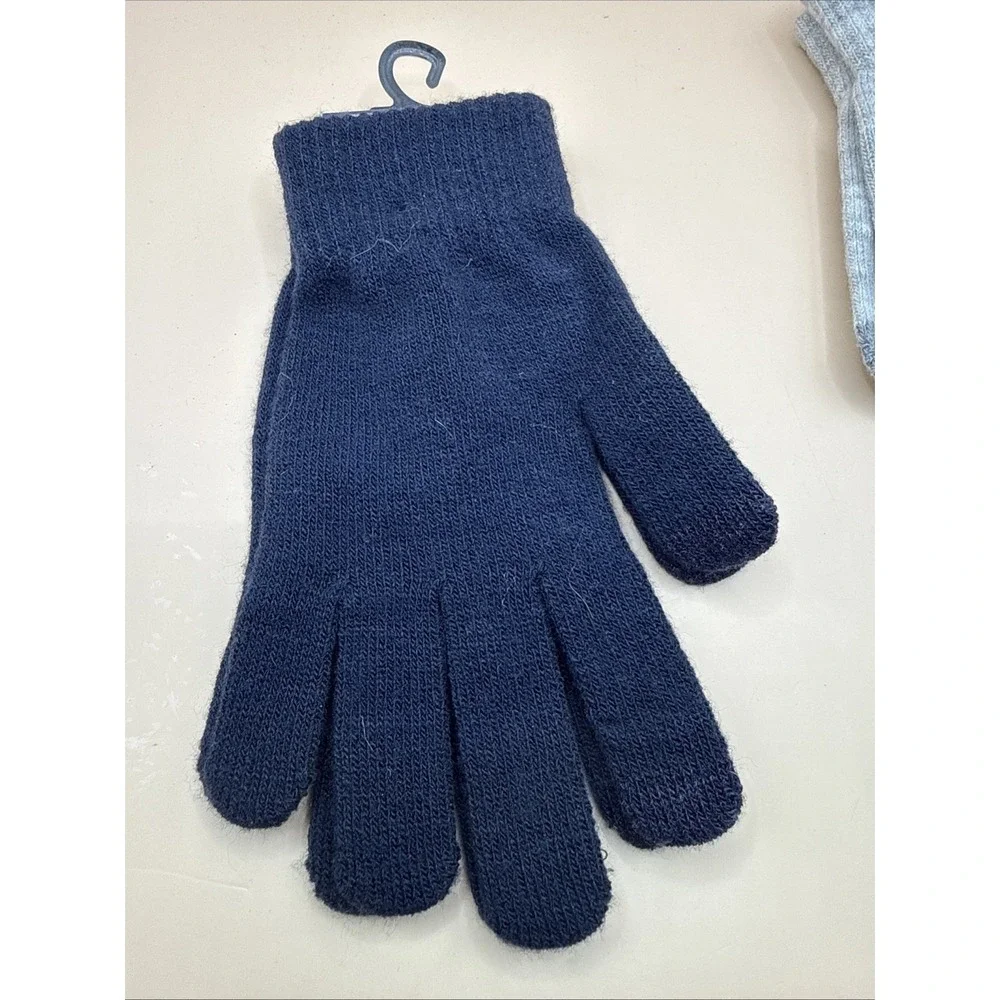 Winter Essentials Touch Screen Gloves – Warm Knit Gloves for‎ Cold Weather